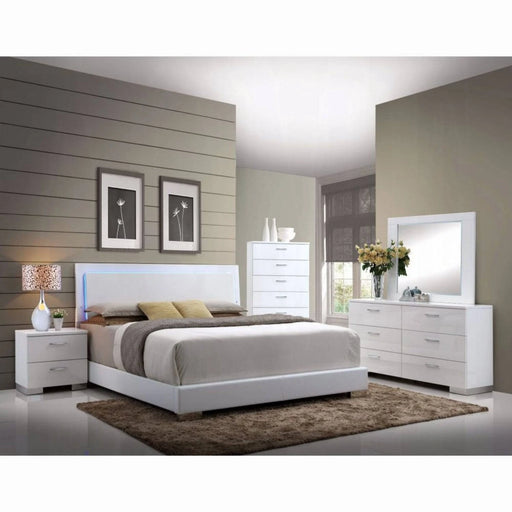 ACME Maverick Queen Bed - Bed & Sofa Hub
