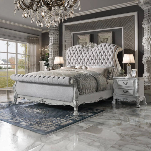 ACME Dresden Queen Bed - Bed & Sofa Hub