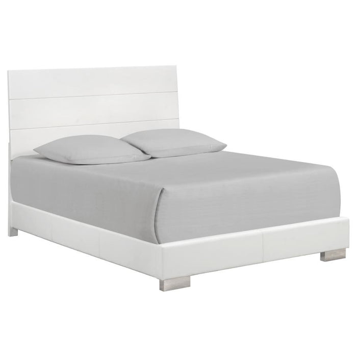 Coaster  Felicity 5-piece Bedroom Set White High Gloss - Bed & Sofa Hub