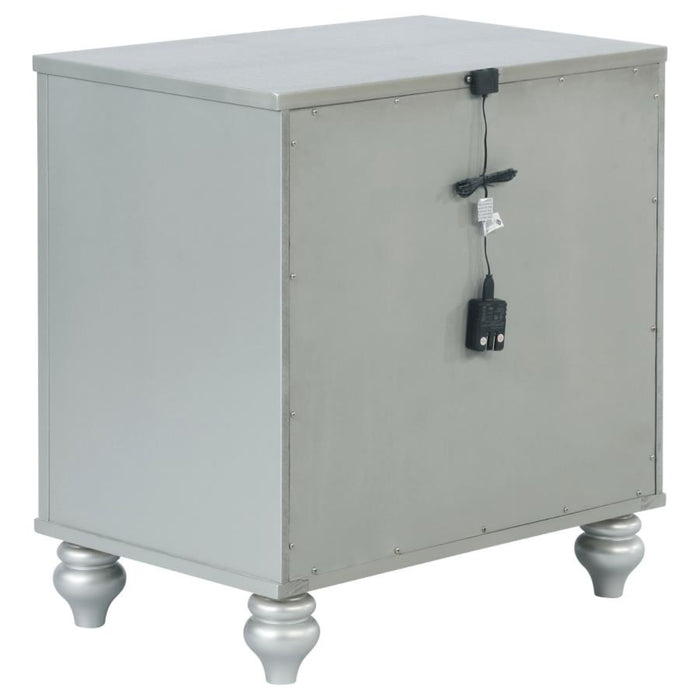 Coaster Gunnison 4-piece Bedroom Set Silver Metallic - Bed & Sofa Hub