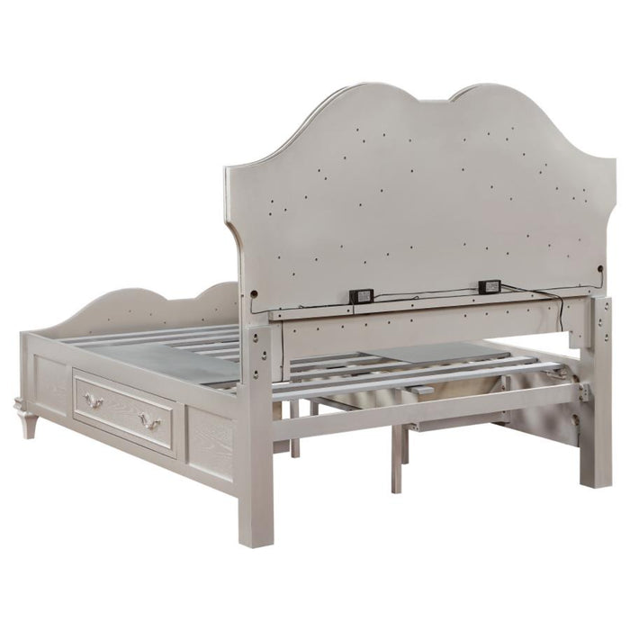 Coaster Evangeline 4-piece Bedroom Set Silver Oak - Bed & Sofa Hub